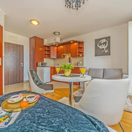 Apartment Mare Primore *
